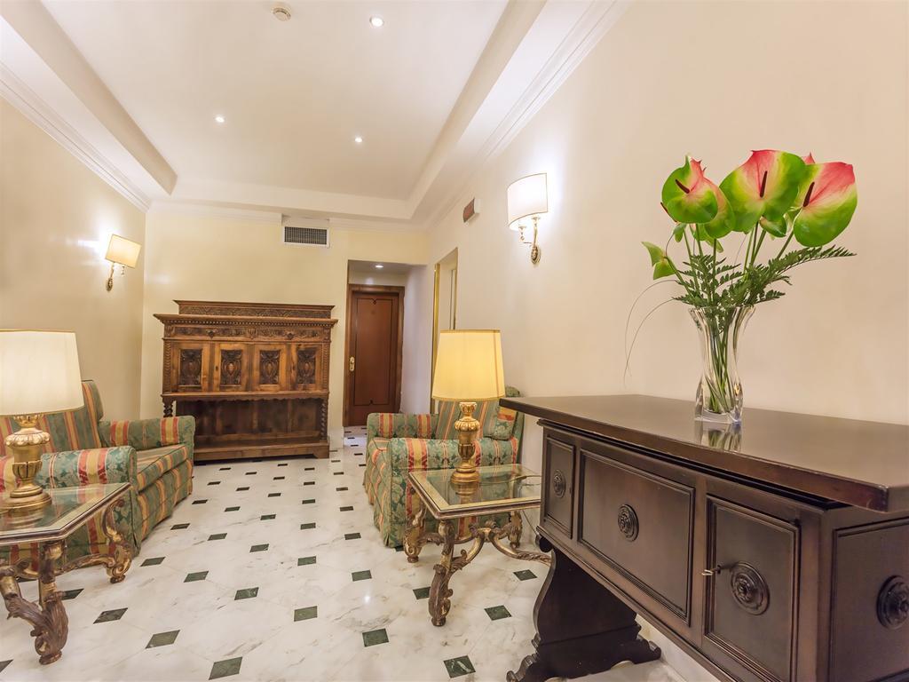 Raeli Lazio Hotel 3*