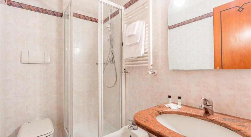 Raeli Lazio Hotel Roma